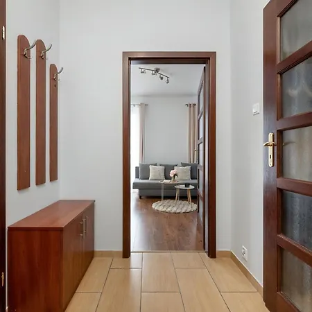 Inowroclawska 17 Platinum By Renters דירה